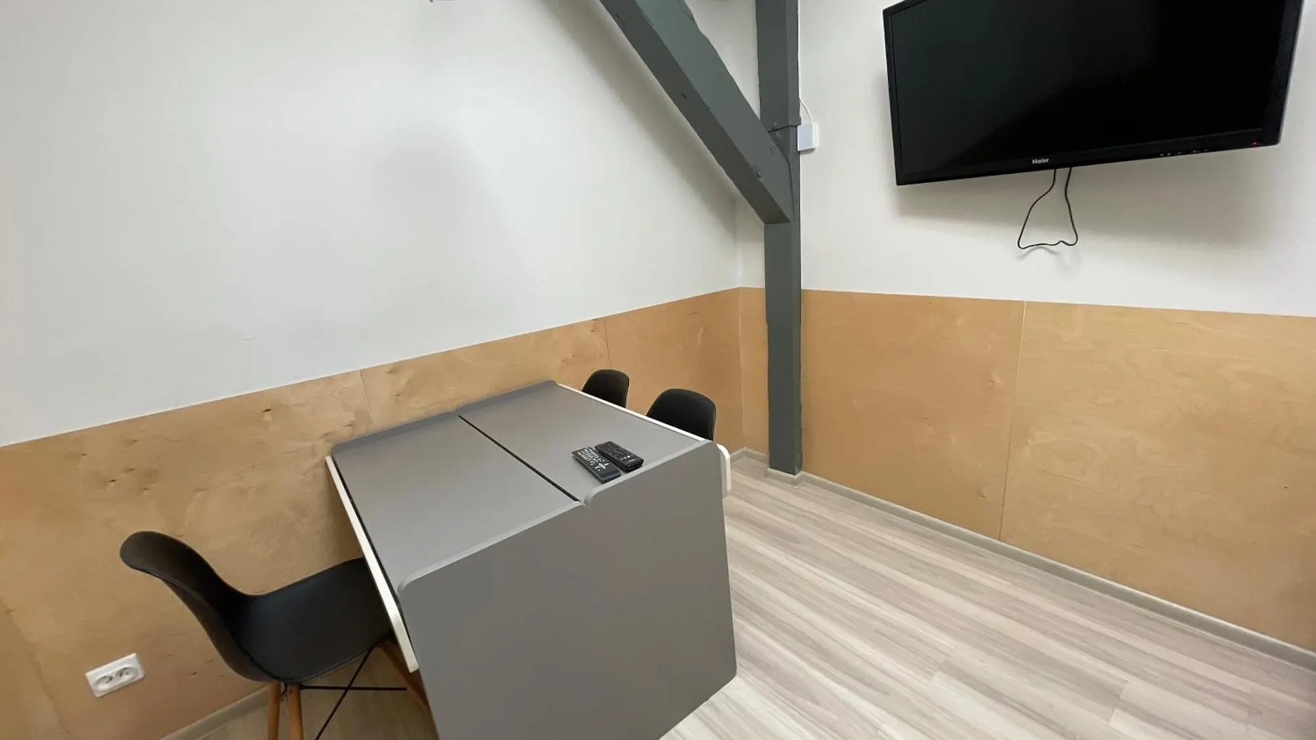 Hostel Koziolki Old Town Rooms Poznan